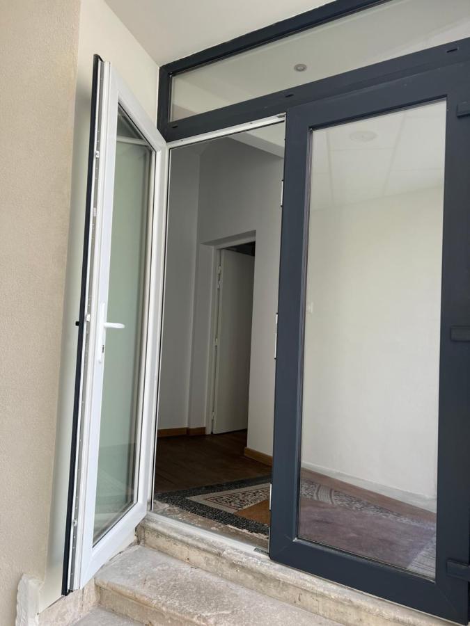 Chic Appartement Type 4 / Parking Prive Reims Zewnętrze zdjęcie